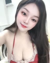 大奶翘臀菲儿