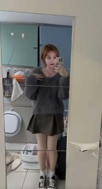 龙华清湖地铁站口嫩妹初次下海服务一流-桃子