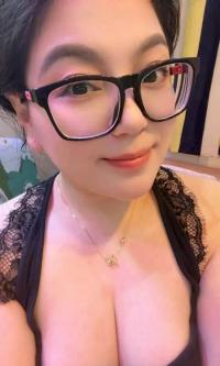 包头蜜桃臀姐姐