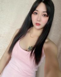 邻家姑娘小粉鲍很迷人