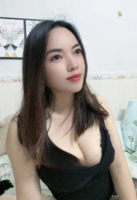 性感水多大胸御姐